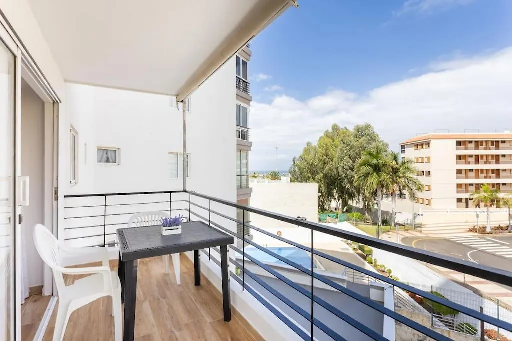 Vivienda Vacacional Rosaini Los Cristianos  Spain