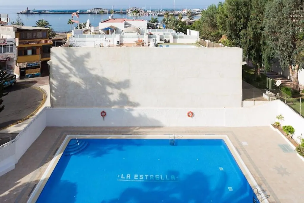 Vivienda Vacacional Rosaini Los Cristianos  Apartment